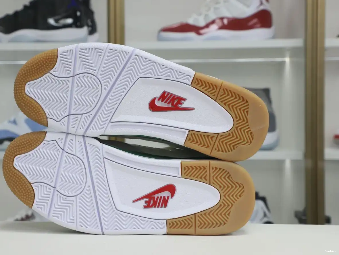 X NIKE SB GREEN' 4 AIR 'PINE JORDAN RETRO 0330
